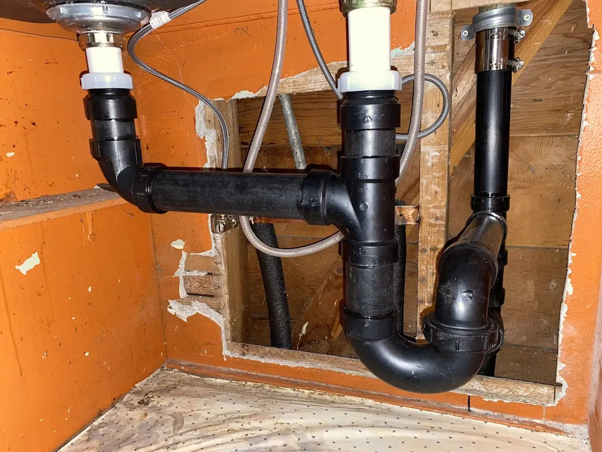 Professional Pipe Bursting equipment and tools on the job in Townsend